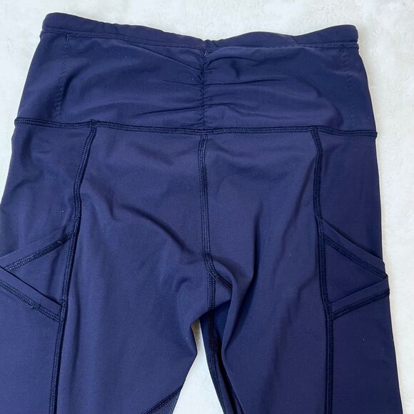Lululemon Womens Navy Blue Mesh Cut Outrun Tights 7/8  Size 4 Small Pockets - Picture 11 of 12